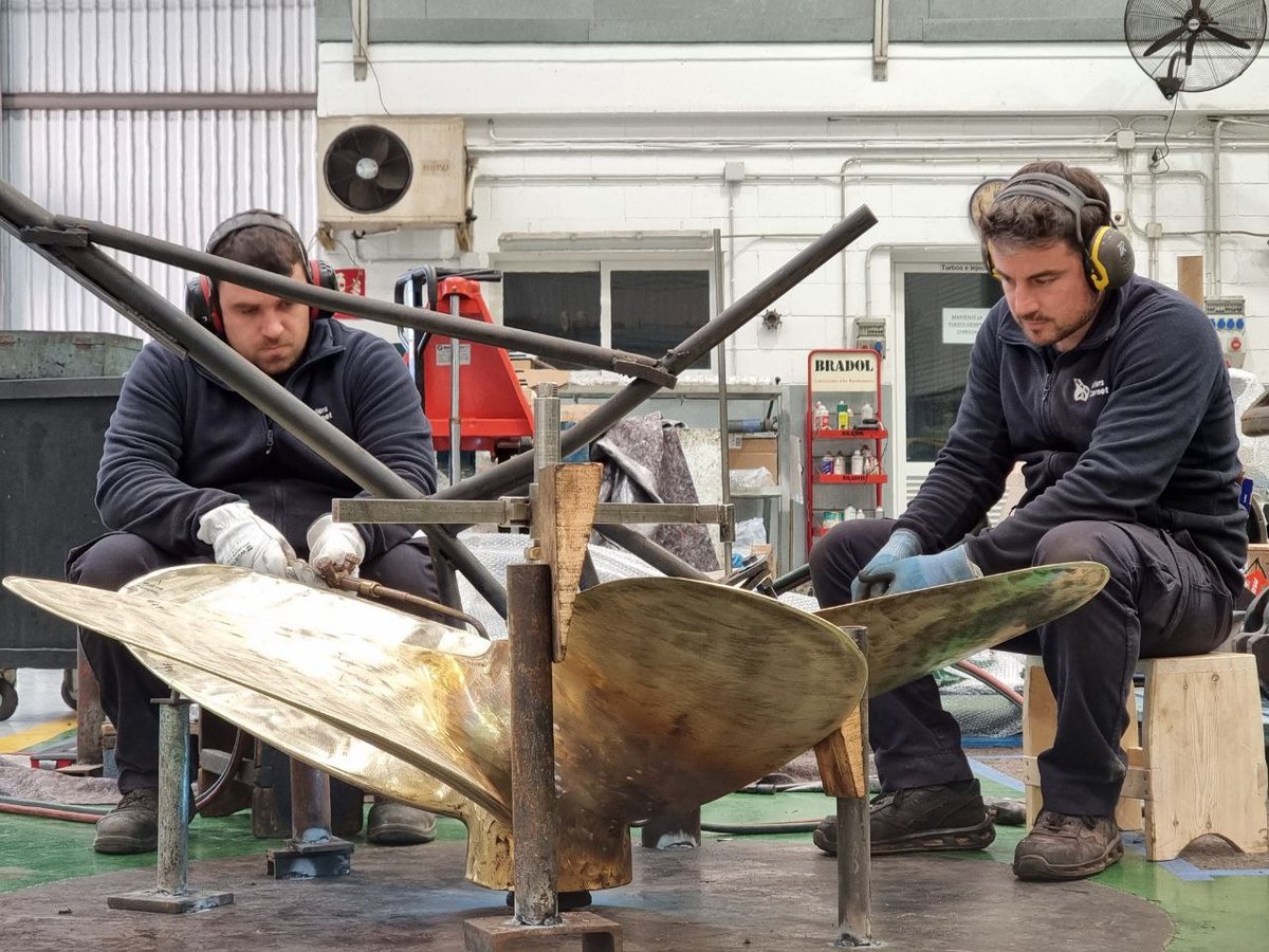 Imagen de Capitol 12 - 2023